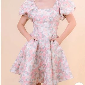 Ivy City Ivanna Dress M in Pastel